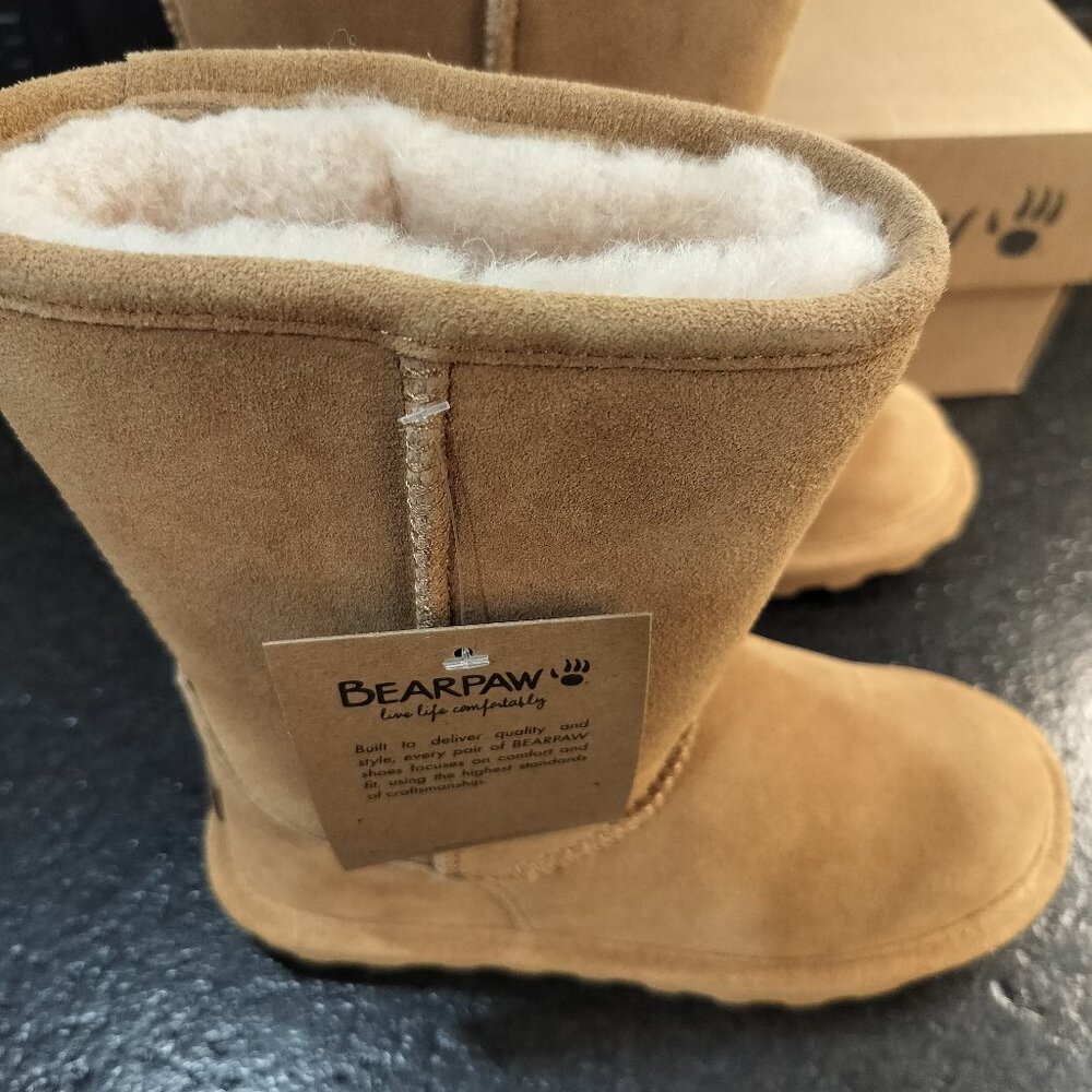 Bearpaw Women's Elle Short Suede Boot Iced Coffee US 5